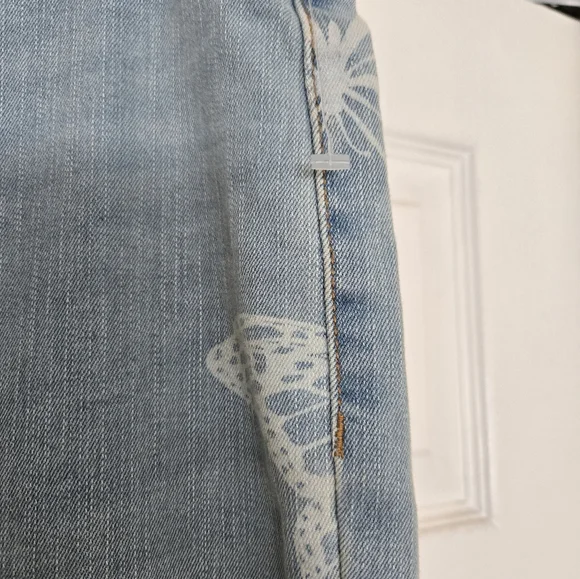 NWOT Junior No Boundaries  Light Blue Denim Bell Bottom Jeans Size M (7-9) - Picture 9 of 16